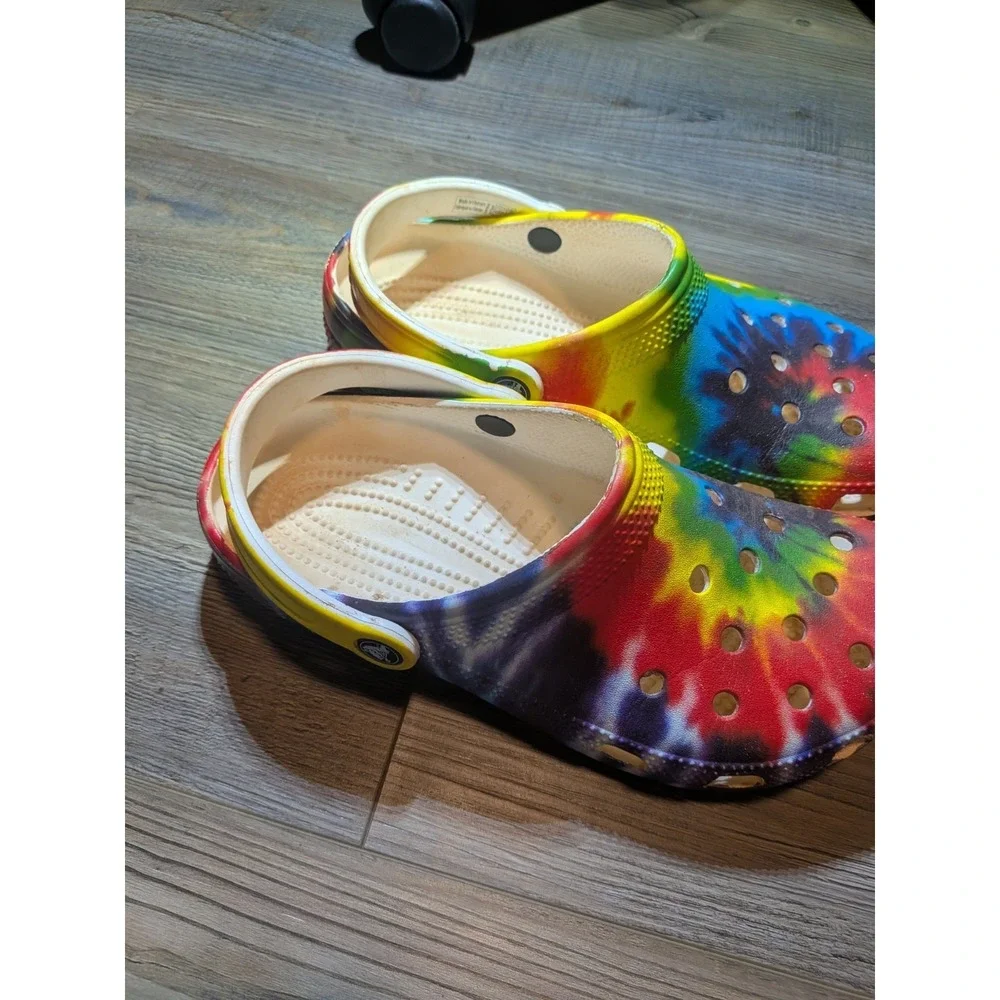 Tie Dye Crocs Classic Clogs Slip On Shoes Women's Size 9 - Picture 5 of 6
